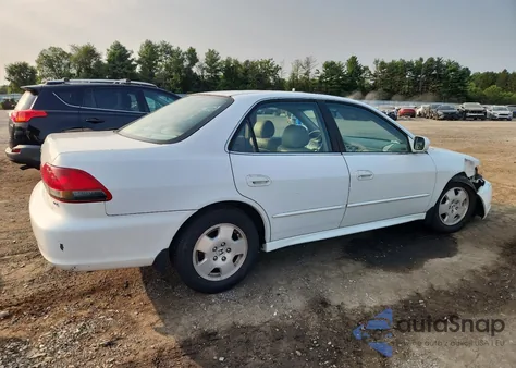 2002 Honda Accord Ex z USA, uszkodzony, nr VIN 1HGCG16502A063471